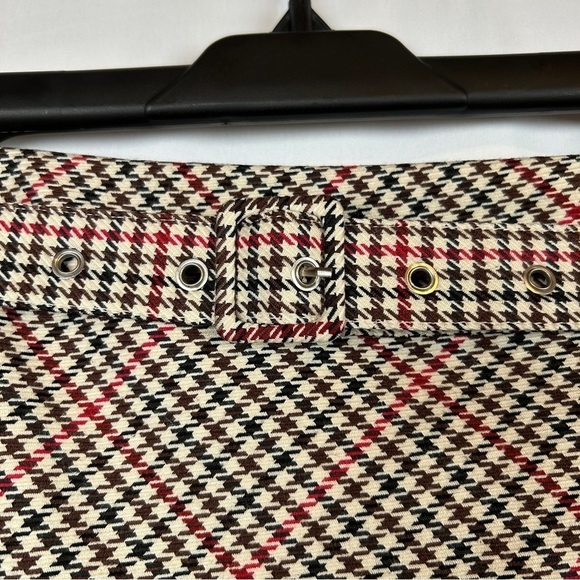 H&M Divided Houndstooth Plaid Tan Red Stripes Belted Preppy Mini Skirt Size 6 - Picture 4 of 10